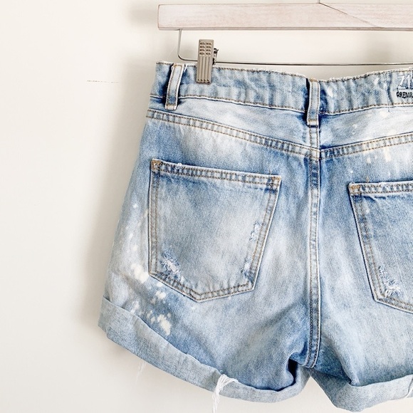 Zara Basic Distressed Denim Shorts Y2K - Picture 6 of 9